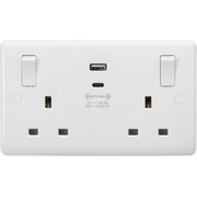 Knightsbridge 13A 2G SP Switched Socket with Dual USB A+C 5V DC 4.8A shared with Outboard Rockers