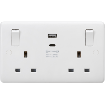 Knightsbridge 13A 2G SP Switched Socket with Dual USB A+C 5V DC 4.8A shared with Outboard Rockers