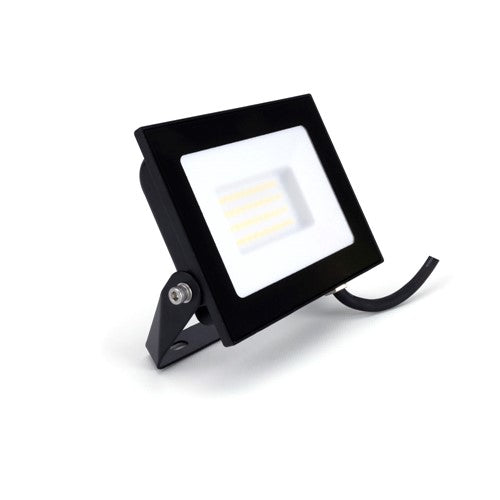 COMPACT SLIM FLOODLIGHT 30W 3000LM 4000K 120 BEAM 100LM/W IP65 IK05 LED BLACK INTEGRAL