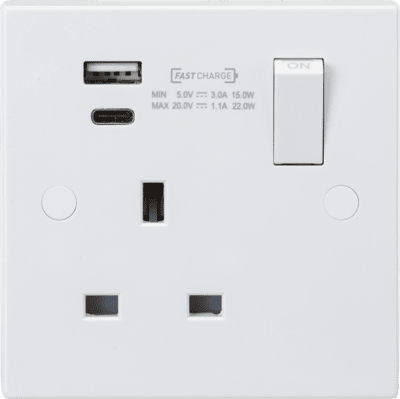 Knightsbridge 13A 1G SP Switched Socket with USB -A 5V DC 2.1A