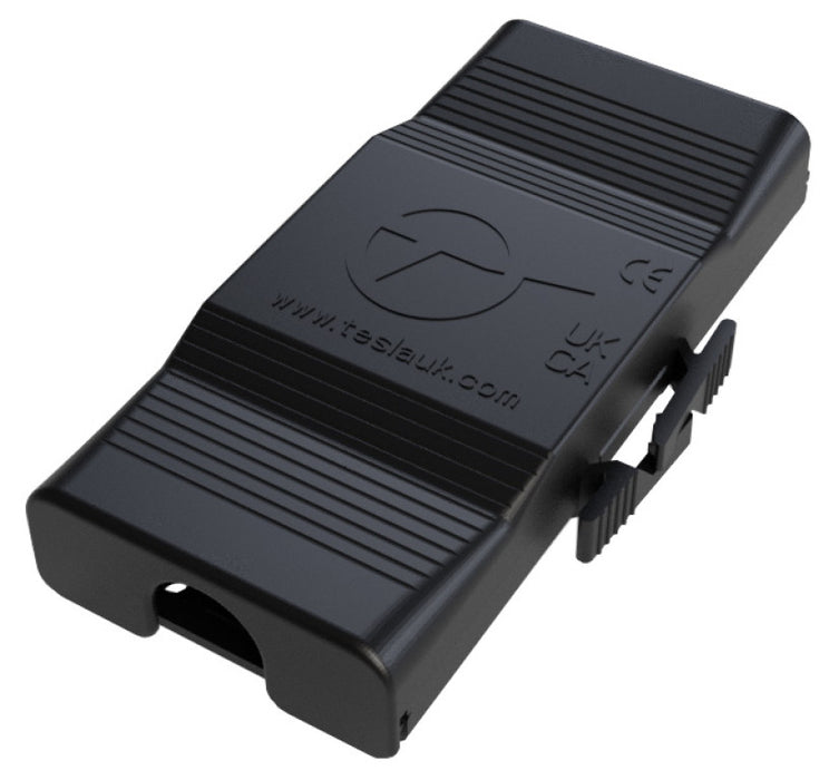 TESLA EA5Y Plug 3 - 5 Way Connector