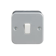 Knightsbridge Metal Clad 10AX 1G 2-Way Switch