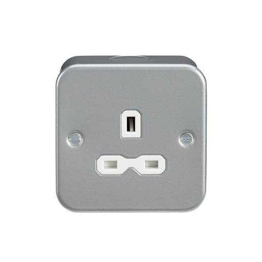 Knightsbridge Metal Clad 13A 1G Unswitched Socket