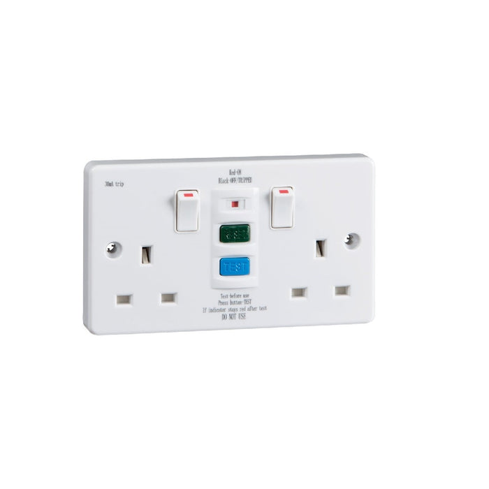 Knightsbridge 13A RCD Switched Socket, 2 Gang, White