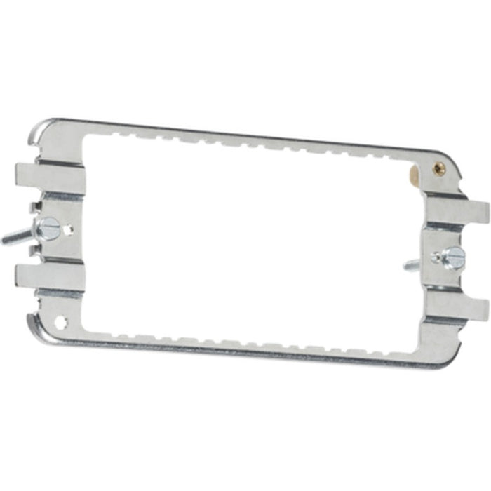 Knightsbridge Flat plate 4G Grid Faceplate - Polished Chrome