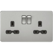 Knightsbridge 5A Unswitched Round Socket - Matt White UK