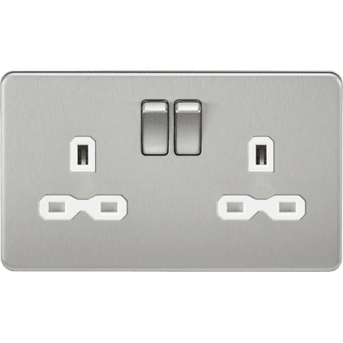 Knightsbridge 13A 2G SP Switched Socket with Dual USB A+A 5V DC 2.4A shared - Brushed Chrome with White Insert